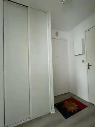 A 300 M De La Cabourg